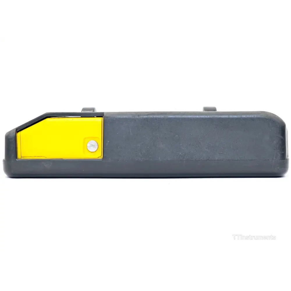 Narda SRM-3006 bottom view showing product label with model number and serial number