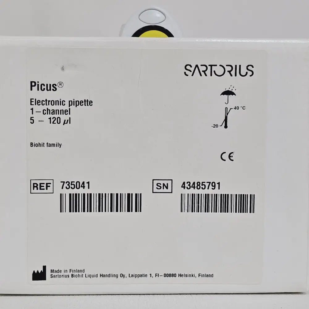 Sartorius Picus NXT 735041 pipette side profile highlighting ergonomic handle and finger hook