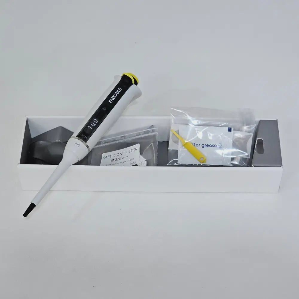Sartorius Tacta LH-729050 mechanical pipette with Optiject levered tip ejector detail view