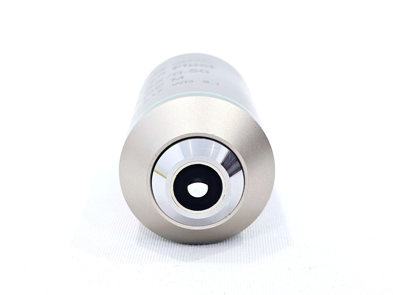 Nikon Plan Fluor 20x/0.50 DIC M Objective ∞/0.17 WD 2.1