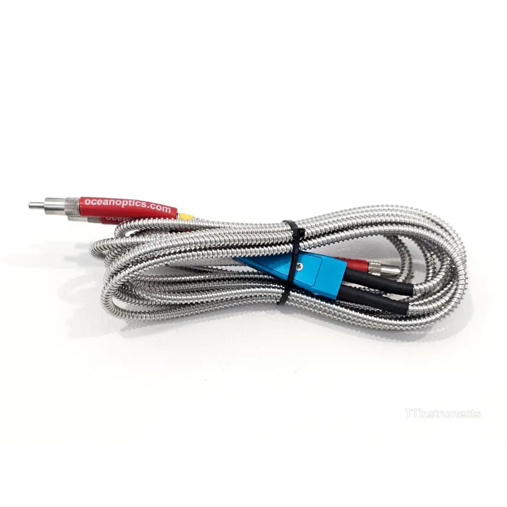Ocean Optics DR-Probe illuminated showing active tungsten halogen light source