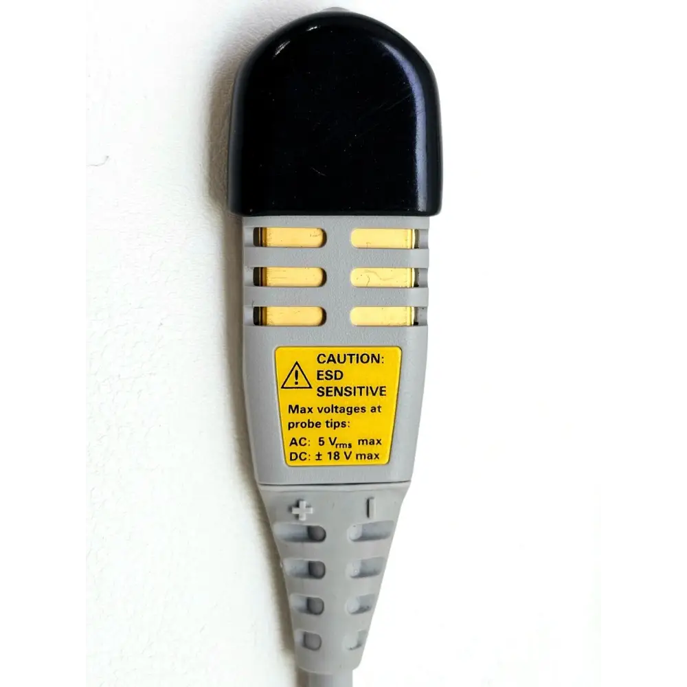 Keysight N2803A probe amplifier probe tip end detail showing head mounting interface