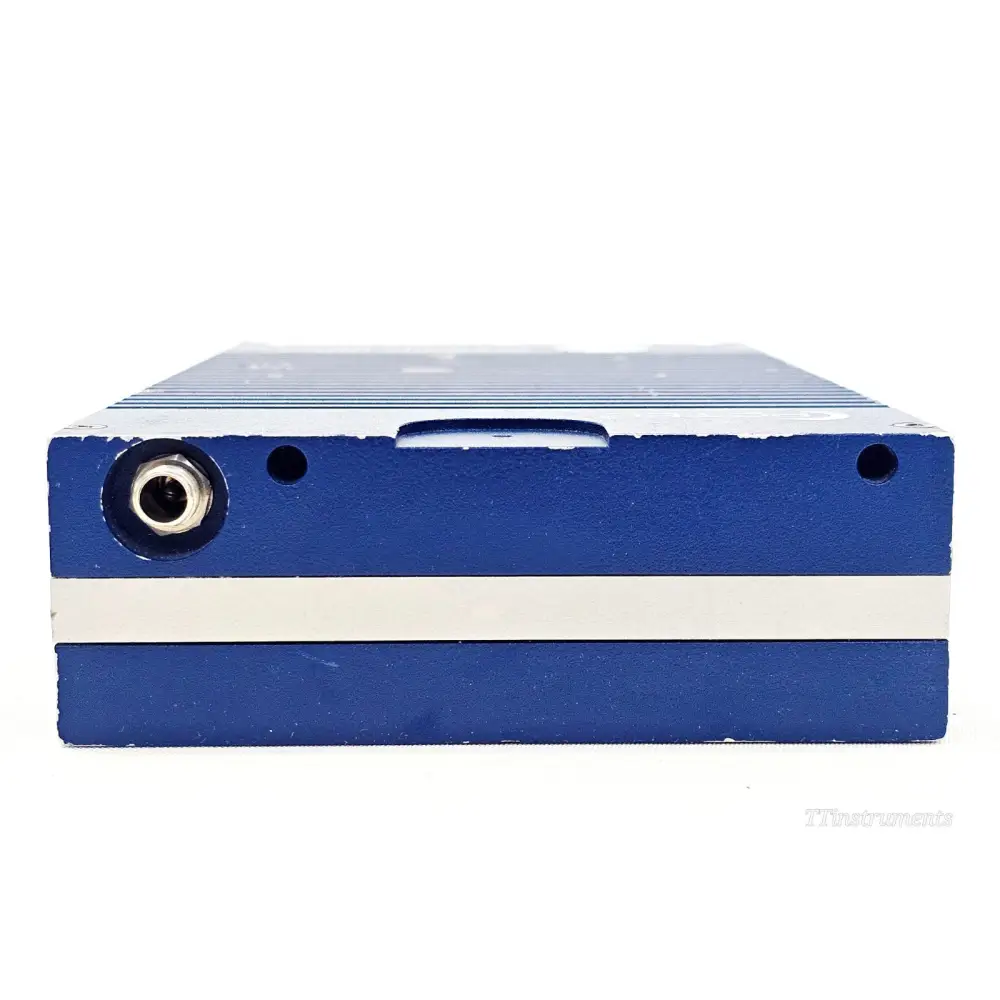 PCTEL SeeGull IBflex 08900S-E left side view showing DC power input connector and blue finned aluminium chassis
