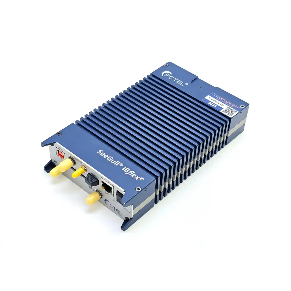 PCTEL SeeGull IBflex 08900 scanning receiver bottom view showing chassis and mounting points