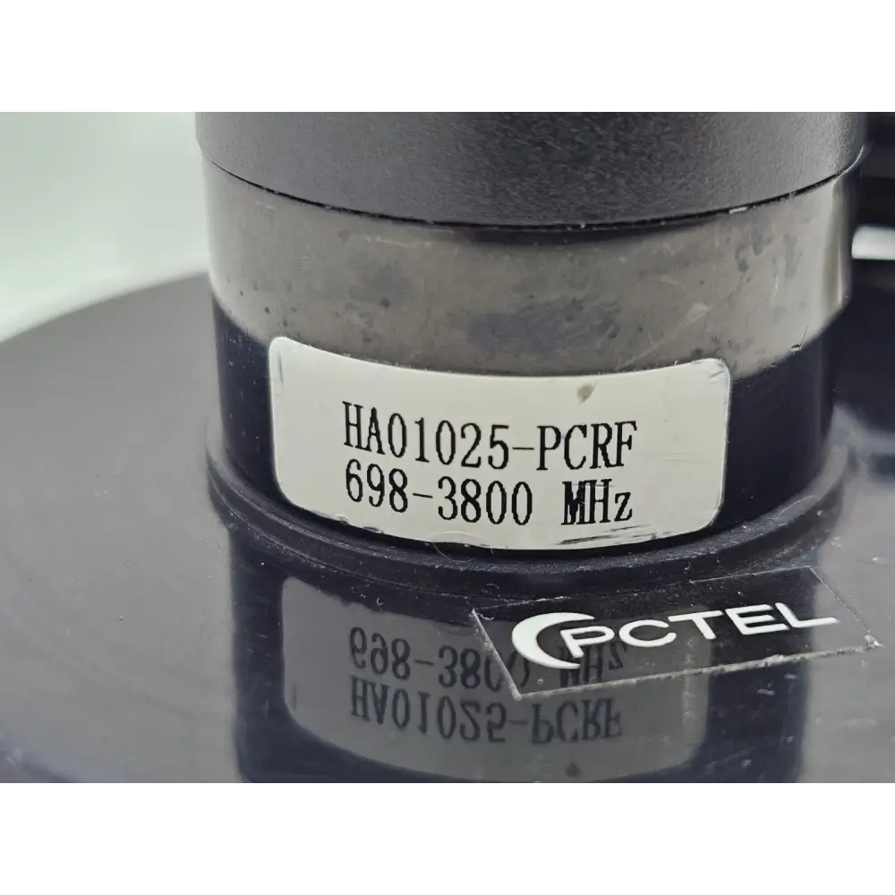 PCTEL SeeGull IBflex 08900 scanning receiver unit overview showing full device and label