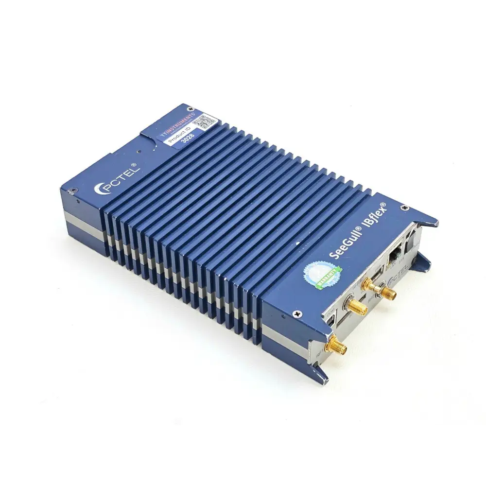 PCTEL SeeGull IBflex with hot-swap battery pack attached, full unit view