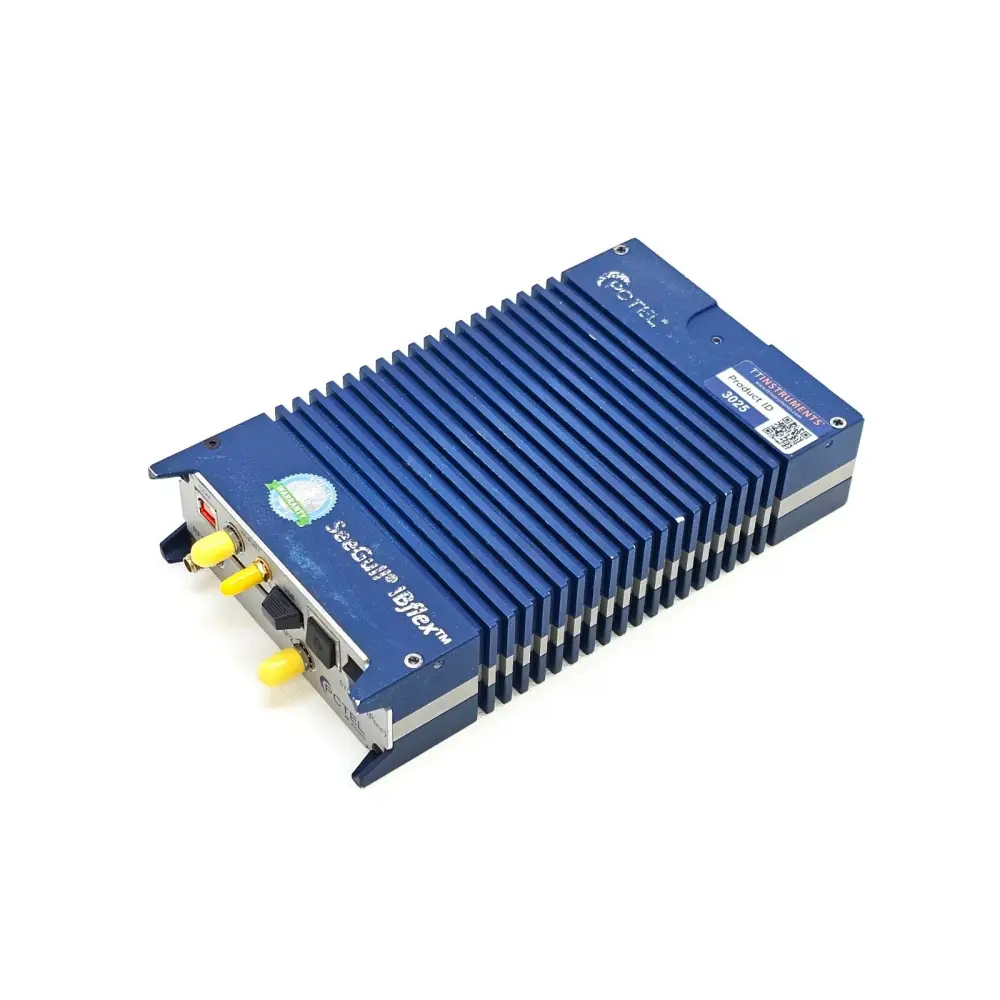 PCTEL SeeGull IBflex scanning receiver with dual antennas attached for LTE 2x2 MIMO testing