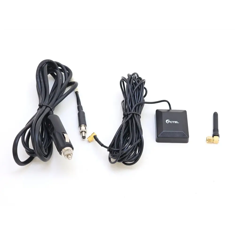 PCTEL SeeGull IBflex full accessory kit including antennas, USB cable, power adapter, and GPS