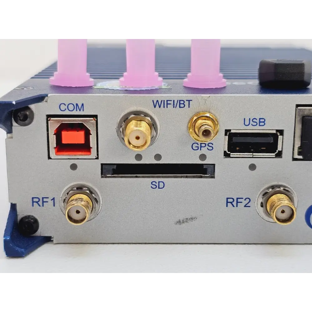 PCTEL SeeGull IBflex front display panel showing system status LEDs and indicators