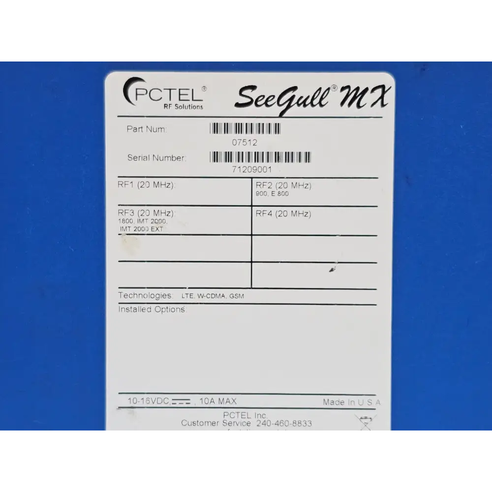 PCTEL SeeGull MX accessories including four antennas, GPS antenna, and in-car 12V charger