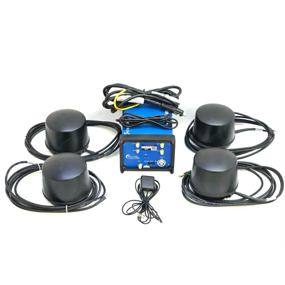 PCTEL SeeGull MXflex 07904S-U scanning receiver front view showing four SMA RF antenna ports