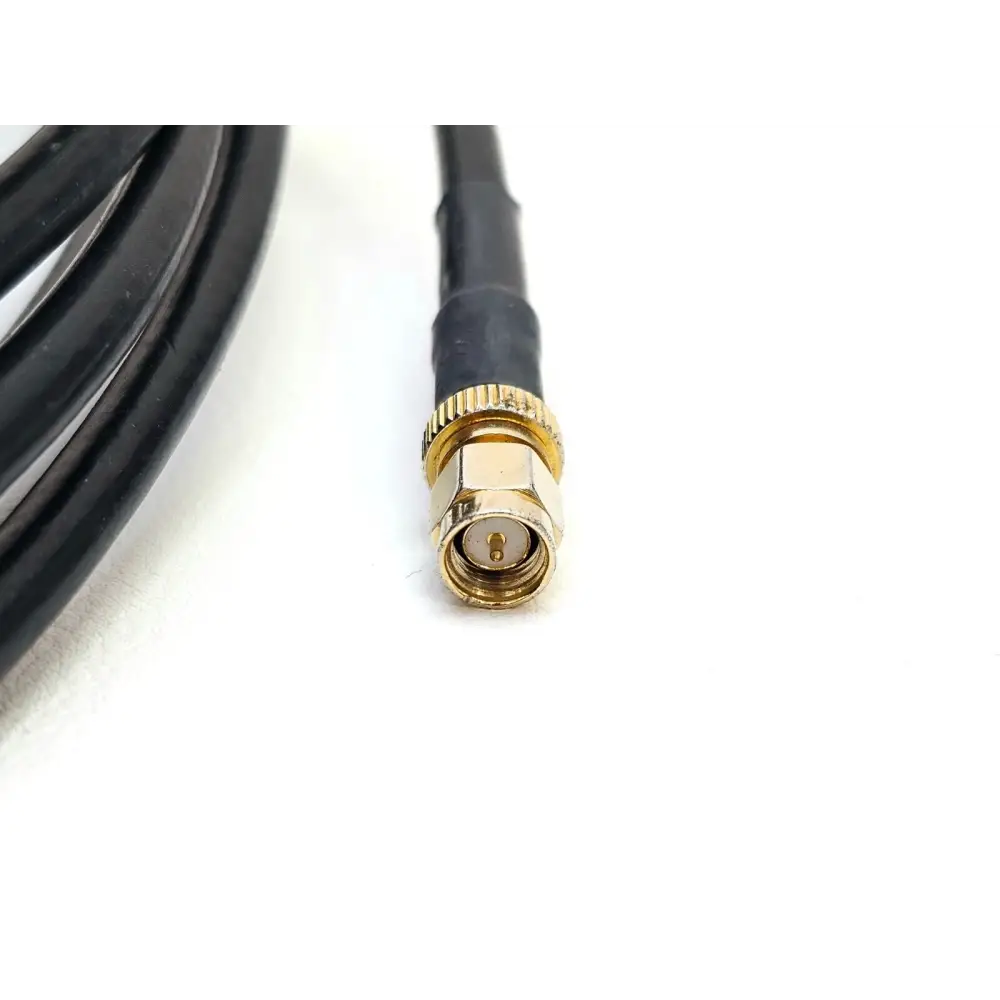 PCTEL SeeGull MXflex receiver placed on a surface showing product label and part number 07904S