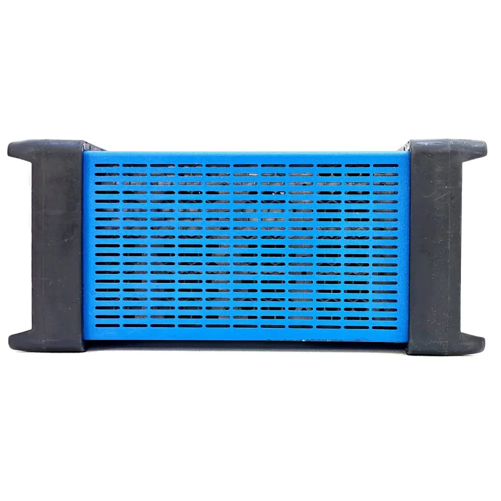 PCTEL SeeGull MXflex with four magnetic mount multi-band antennas attached