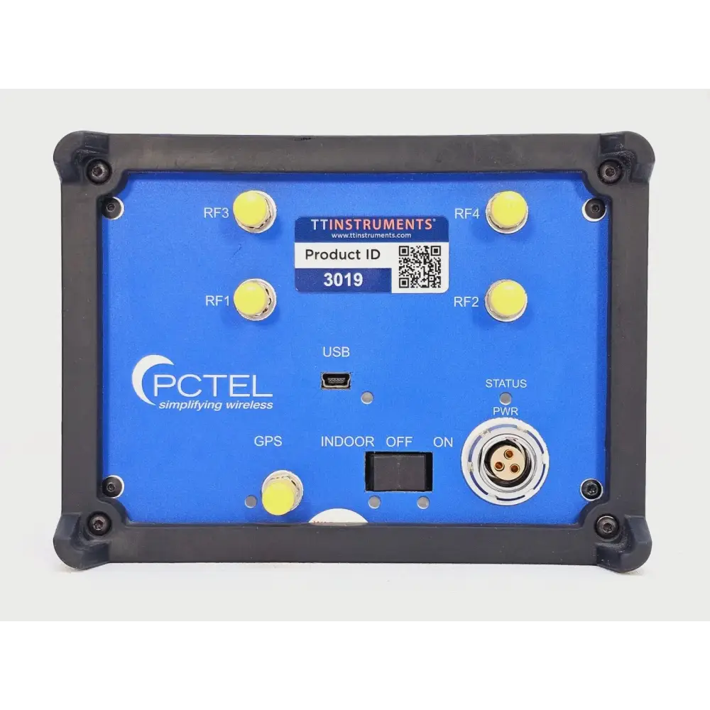 PCTEL SeeGull MXflex receiver rear panel with USB and connector interfaces