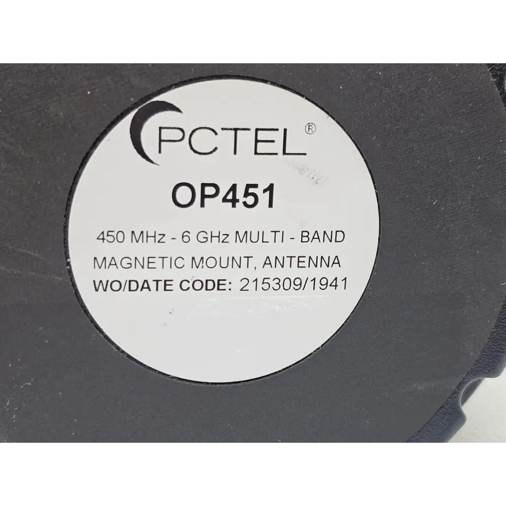 PCTEL SeeGull MXflex 07904S-U full accessory bundle laid out including antennas and GPS