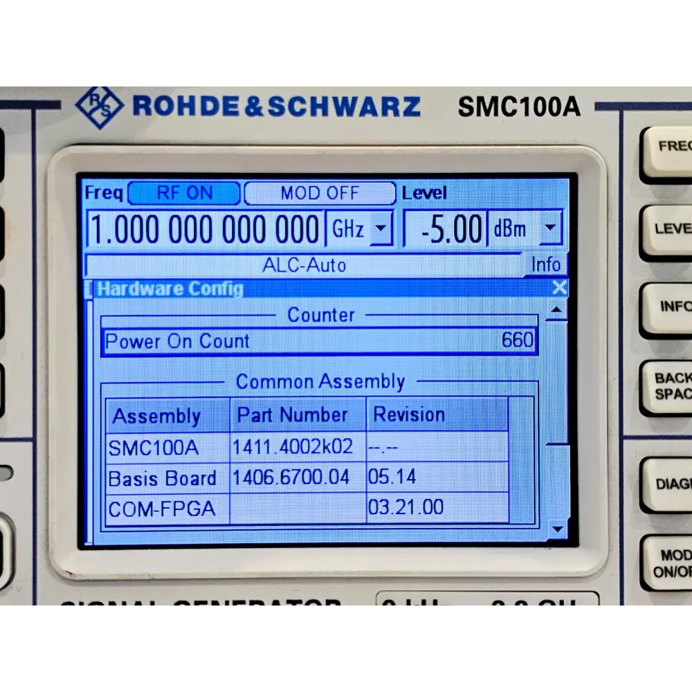 Rohde & Schwarz SMC100A 9 khz - 3.2 GHz Signal Generator SMC-B103 Option R&S SMC