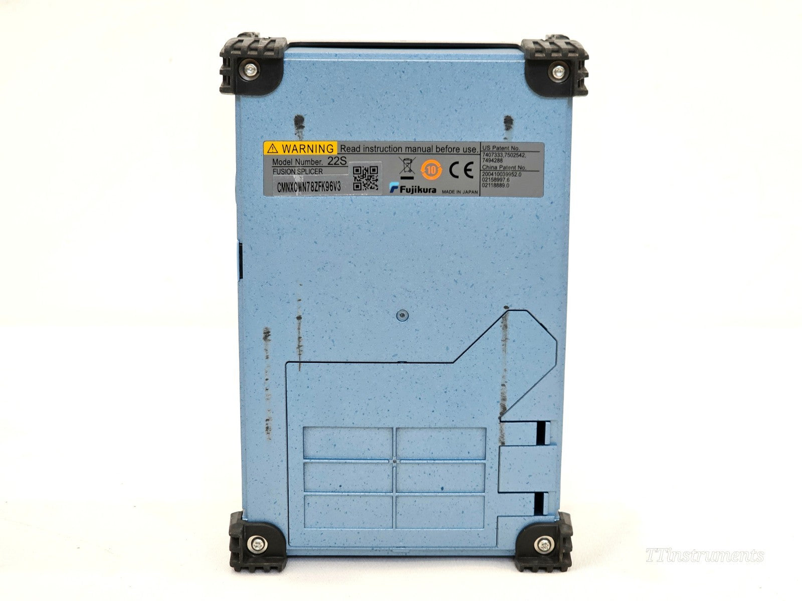 Fujikura FSM-22S fusion splicer open splicing chamber with v-groove detail