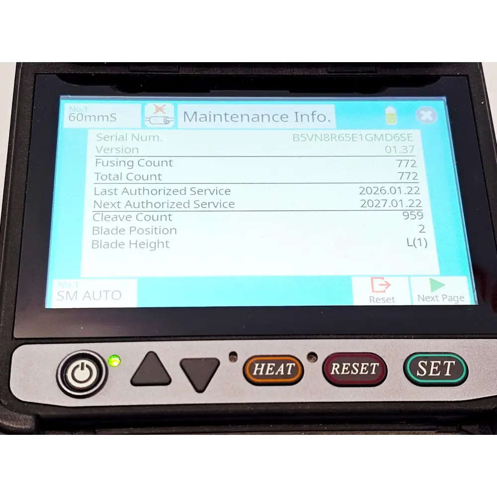 Fujikura 31S maintenance info screen showing arc count 772, firmware v01.37, serviced Jan 2026, next service Jan 2027