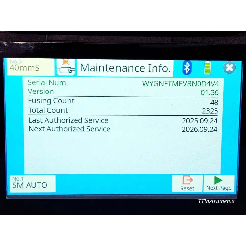 Fujikura 41S maintenance info screen showing firmware v01.36, ARC count 2325, serviced Sep 2025, next service Sep 2026