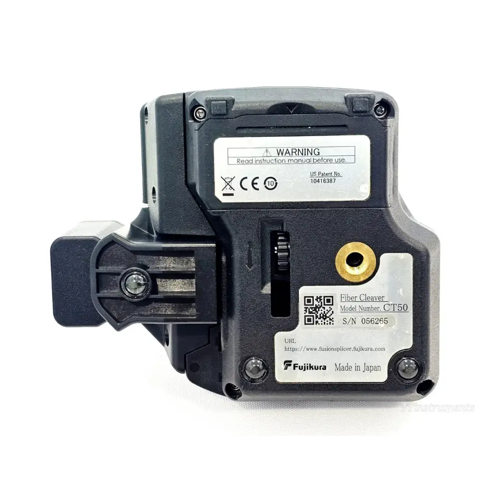 Fujikura 41S refurbished fusion splicer with accessories including ADC-19A charger and battery