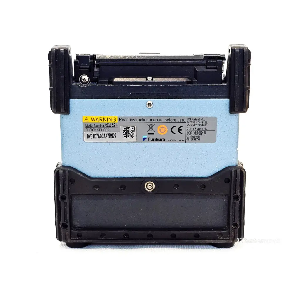 Fujikura FSM-62S+ rear label showing model number 62S+, serial number DVE4D7A0CAKYBN2P, CE mark, Made in Japan