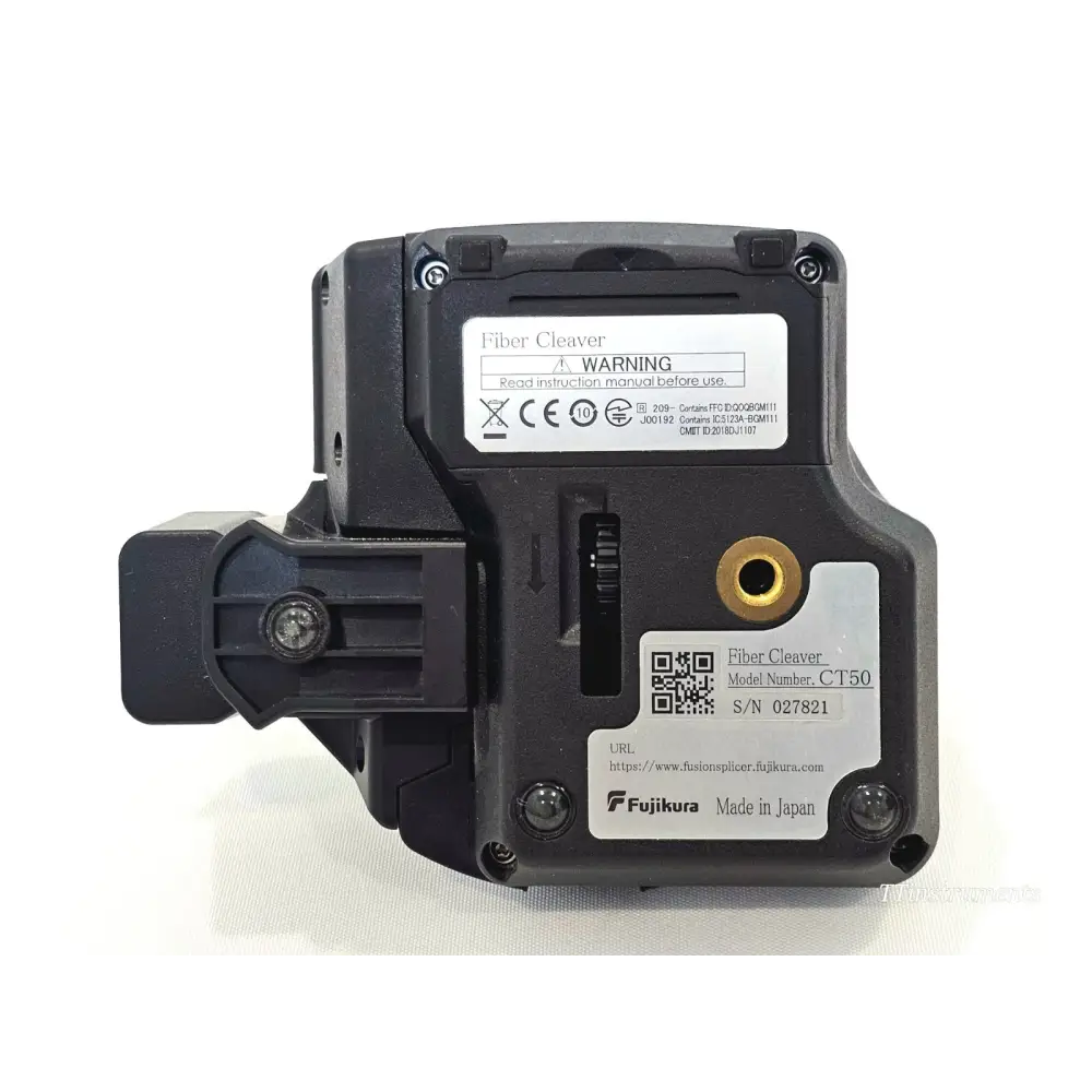 Fujikura 62S+ splicer unit label showing model number and EU licence details