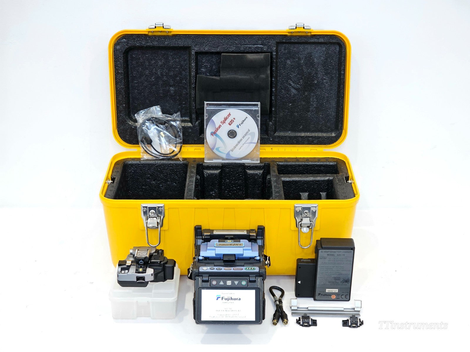 Serviced Fujikura 62S+ SM MM Core Alignment Splicer CT-50 Cleaver ARC 12066