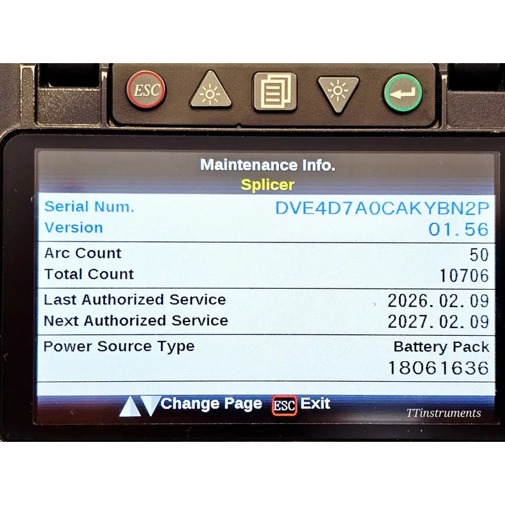 Fujikura FSM-62S+ maintenance screen showing arc count 50, total count 10706, firmware v01.56, service dates 2026-2027