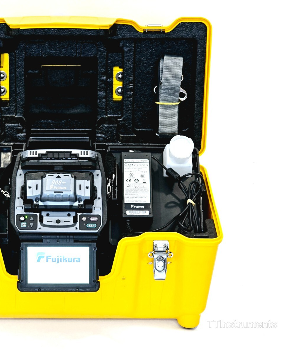 Serviced Fujikura 90S+ Core Alignment Fusion Splicer ARC 8858