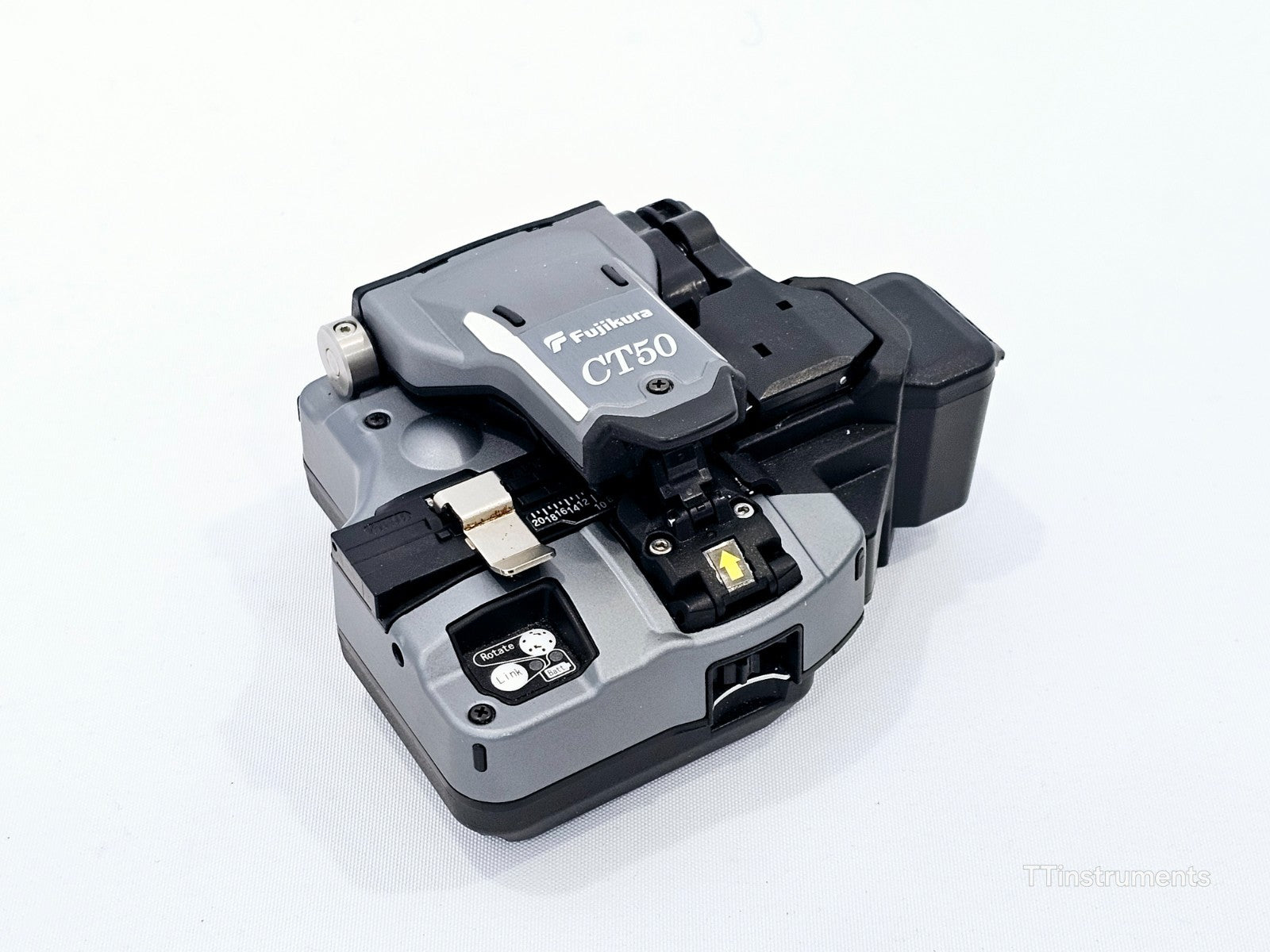 Fujikura 90S+ fusion splicer side profile showing USB and power interfaces