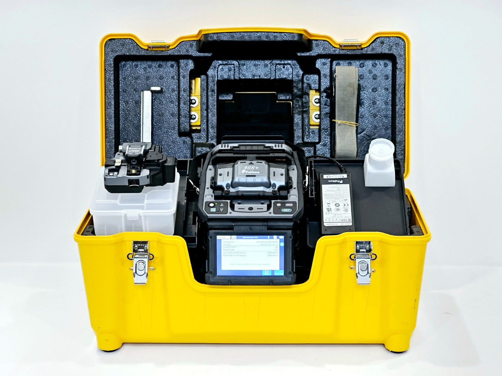 Serviced Fujikura 90S+ Fibre Optic Fusion Splicer + CT-50 Cleaver - ARC ONLY 333