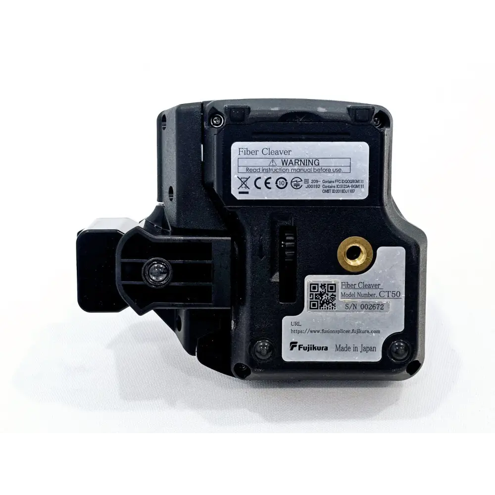 Fujikura FSM-60S splicer screen displaying ARC count and splice settings