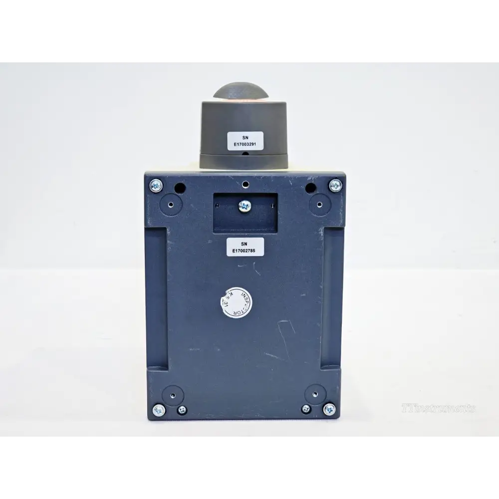 KrosFlo KRJr Pump base view showing serial numbers E17003291 and E17002785, inspector seal and mounting screws
