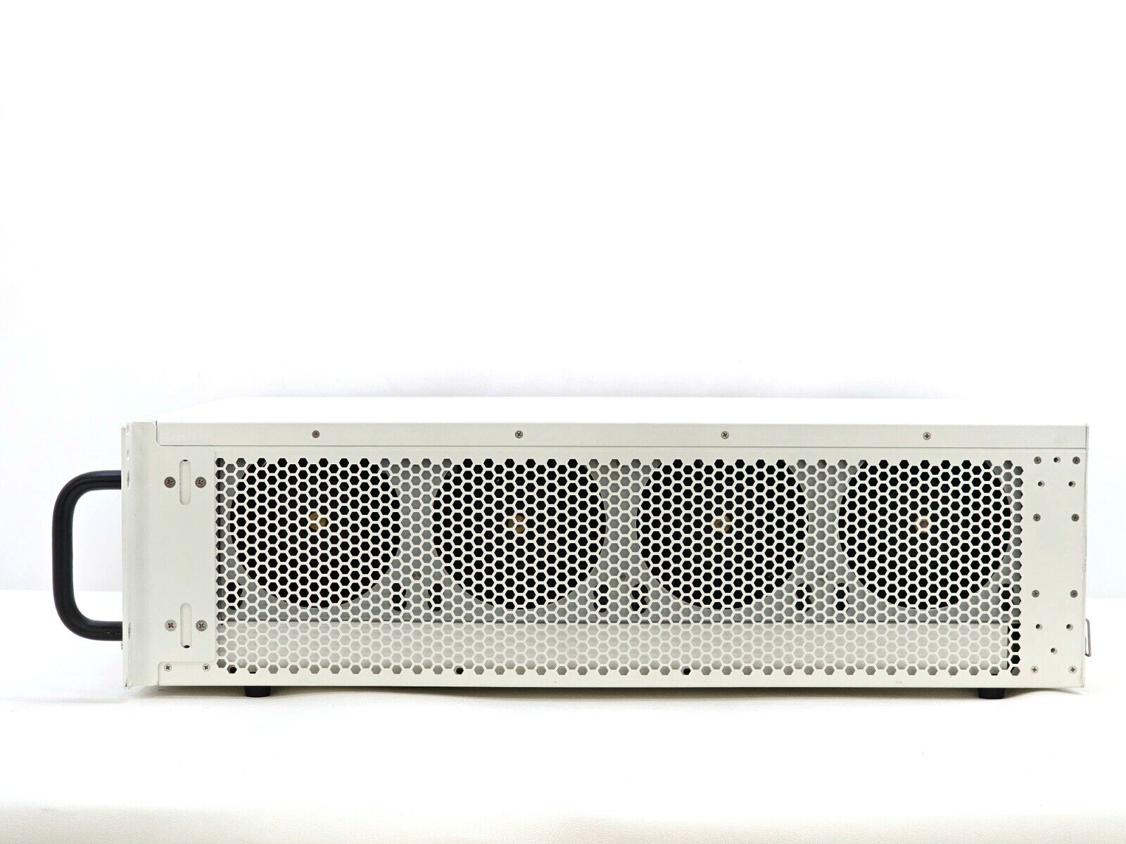 Spirent SPT-N4U-220 2-Slot Chassis Base Model