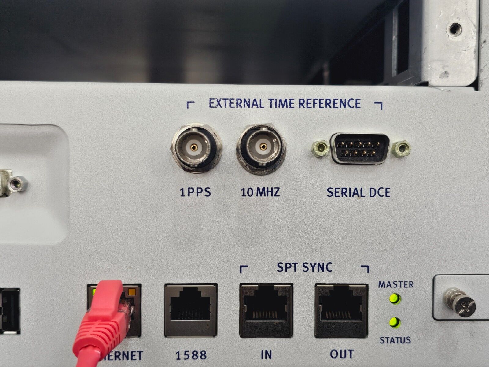 Spirent SPT-N4U-220 2-Slot Chassis Base Model CHS-N4U SPT N4U TEMP SENSOR ISSUE