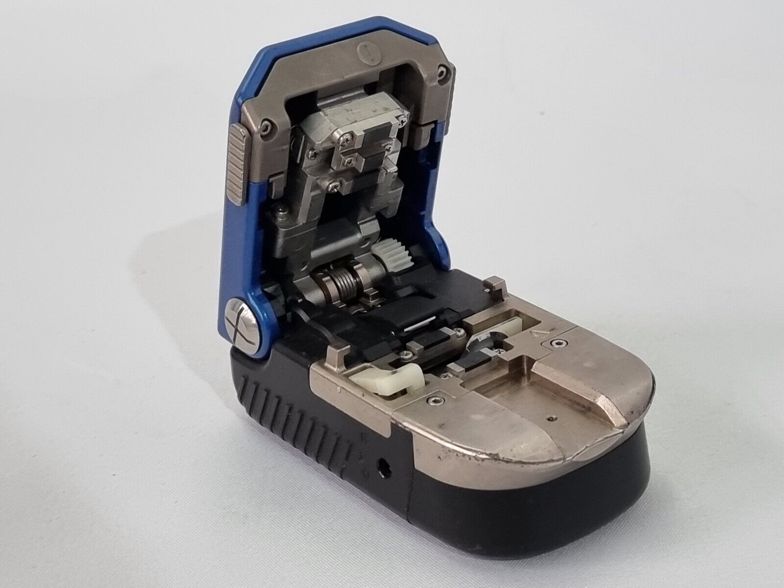 Sumitomo FC-8R Cleaver READ Description