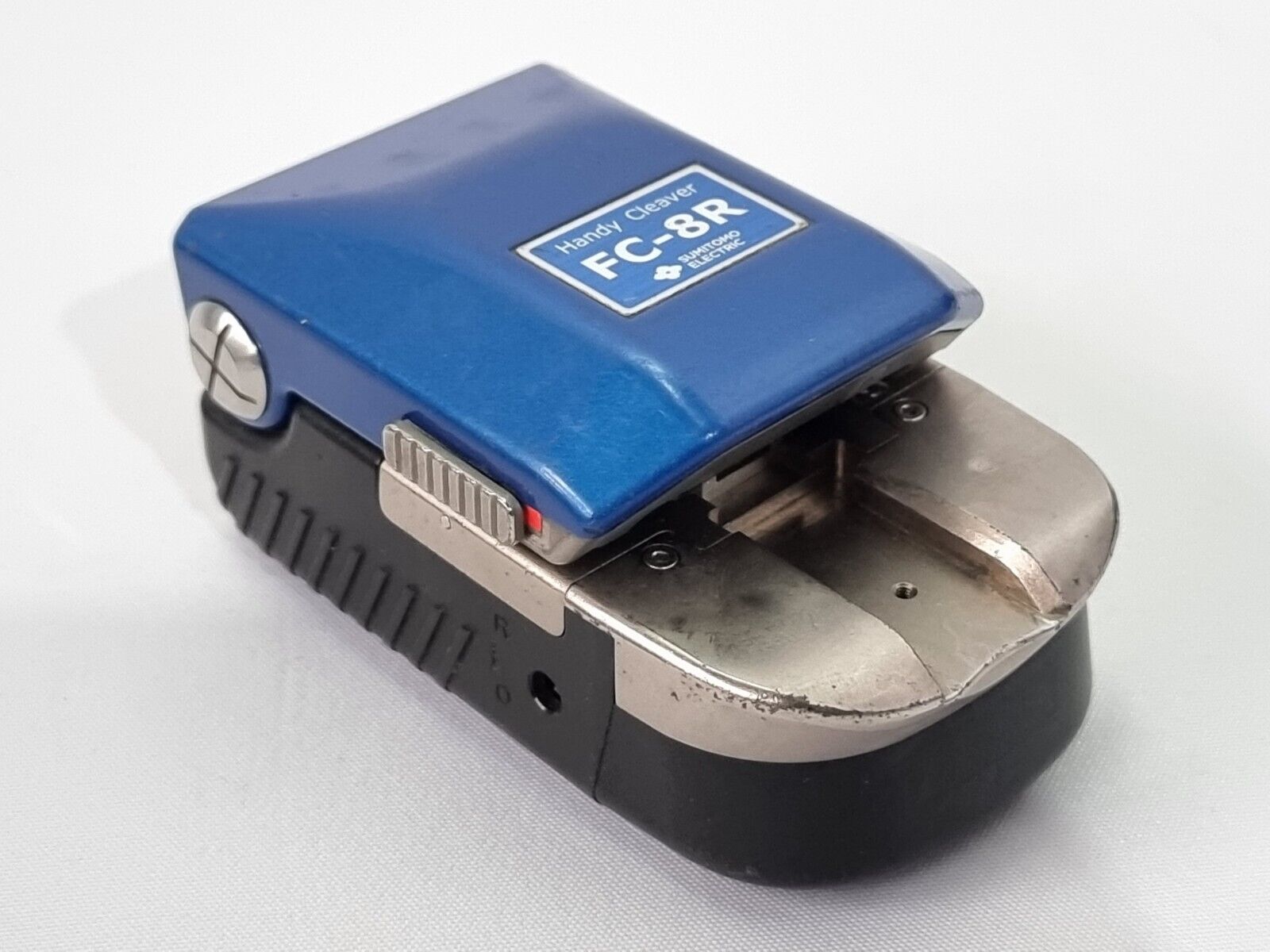 Sumitomo FC-8R Cleaver READ Description