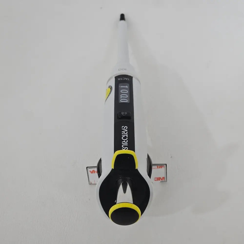 Sartorius Tacta LH-729050 pipette Optiload tip cone close-up