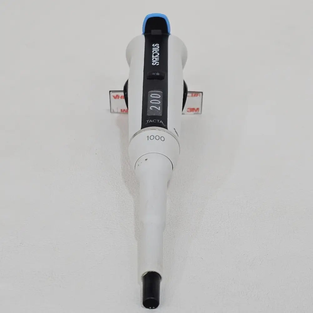 Sartorius Tacta LH-729070 pipette tip cone and Optiject ejector detail