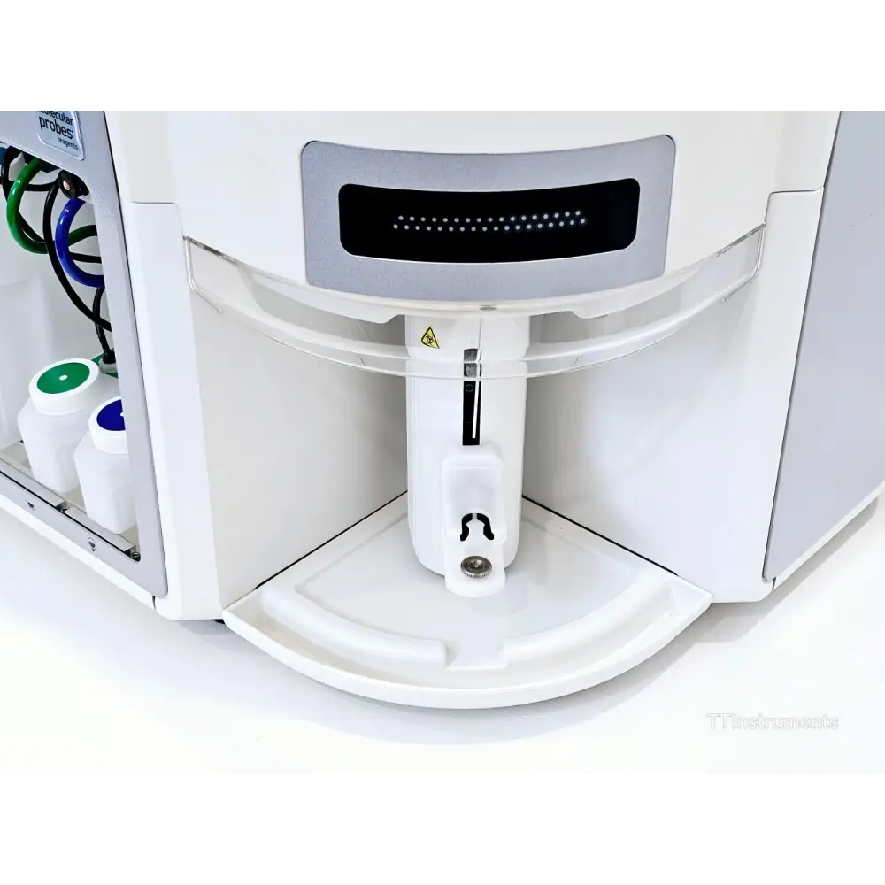 Close-up of Attune NxT violet 405 nm laser channel filter set