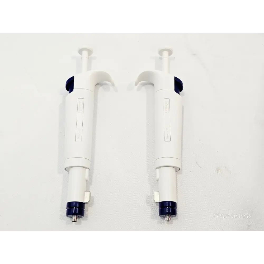 Thermo Fisher Invitrogen NeonNxT NEON18 Electroportation System MFG 2024