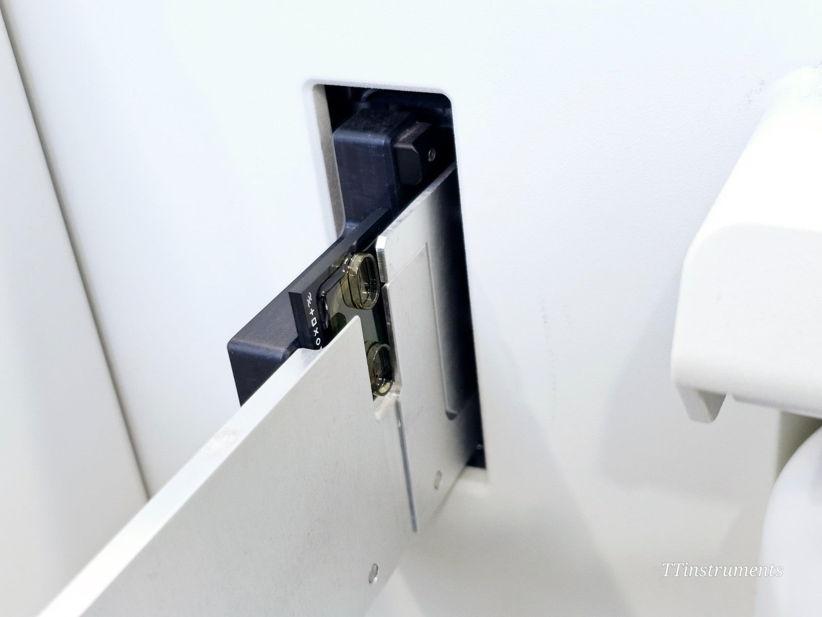 Thermo Fisher IonTorrent Ion GeneStudio S5 Prime Semiconductor Sequencer 2018