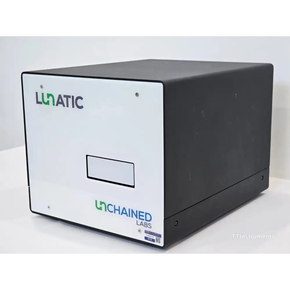 Unchained Labs Lunatic top view showing sample plate loading area and instrument lid