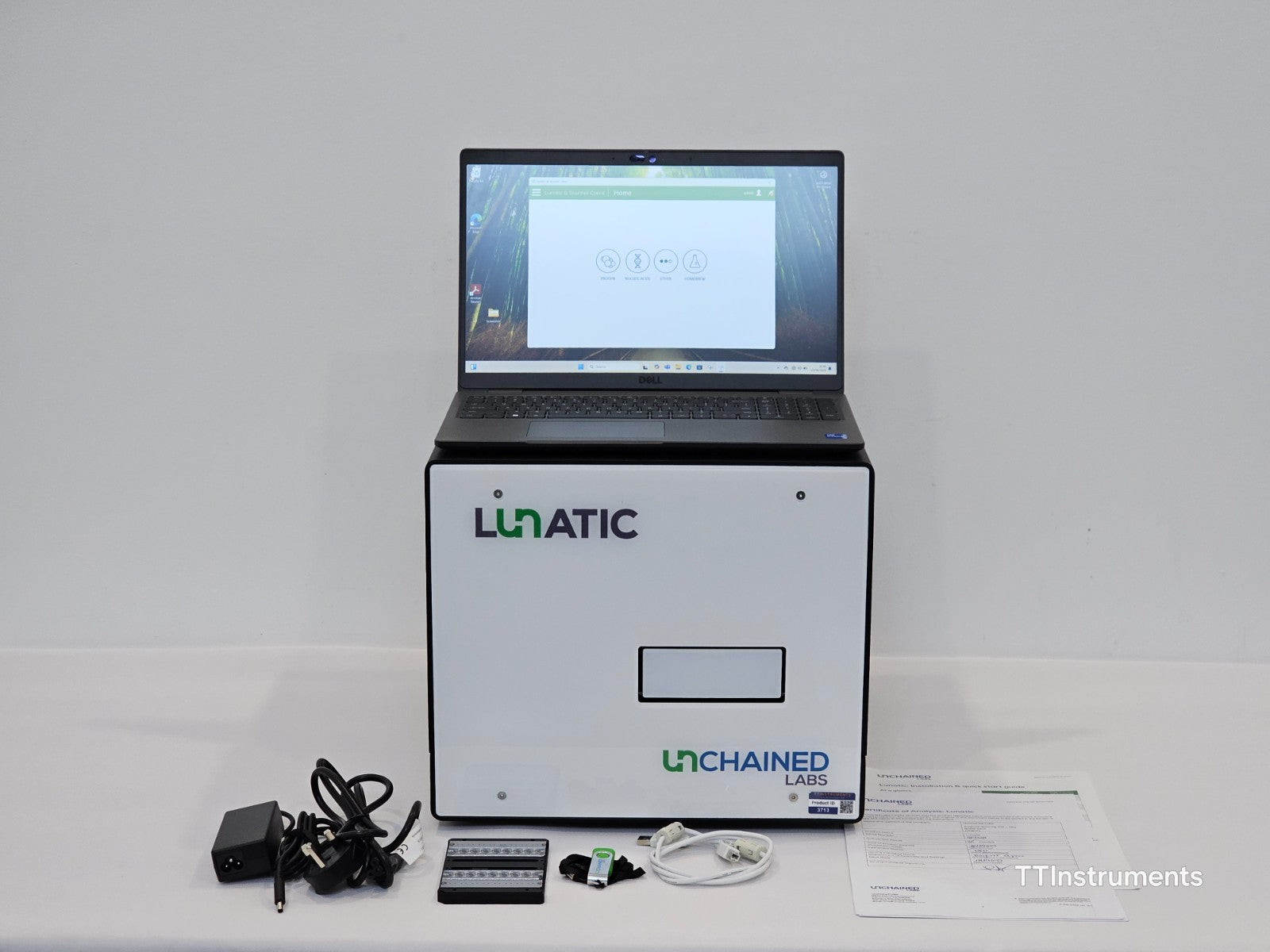 Unchained Labs Lunatic UV/VIS 230-750nm Spectrophotometer w/ Laptop and Software