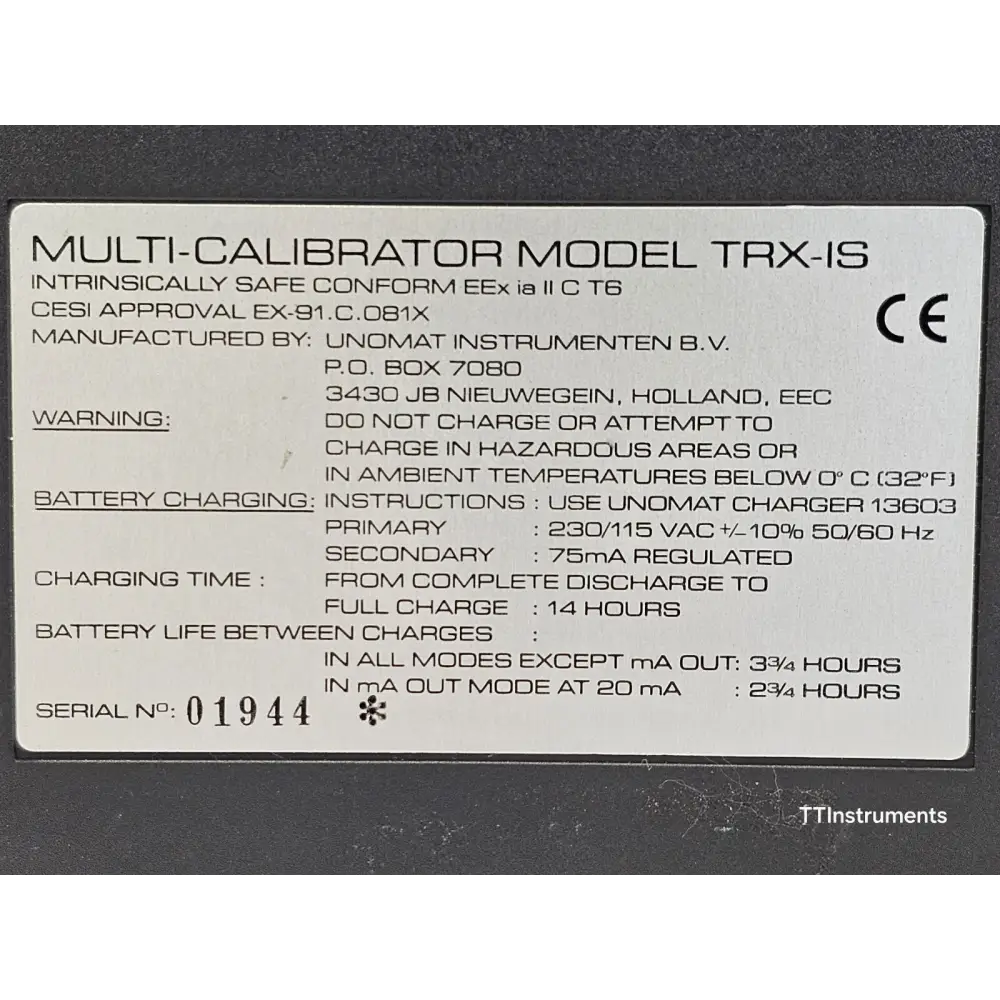 UNOMAT TRX-IS calibrator with RTD and thermocouple terminal block CJ compensation accessory