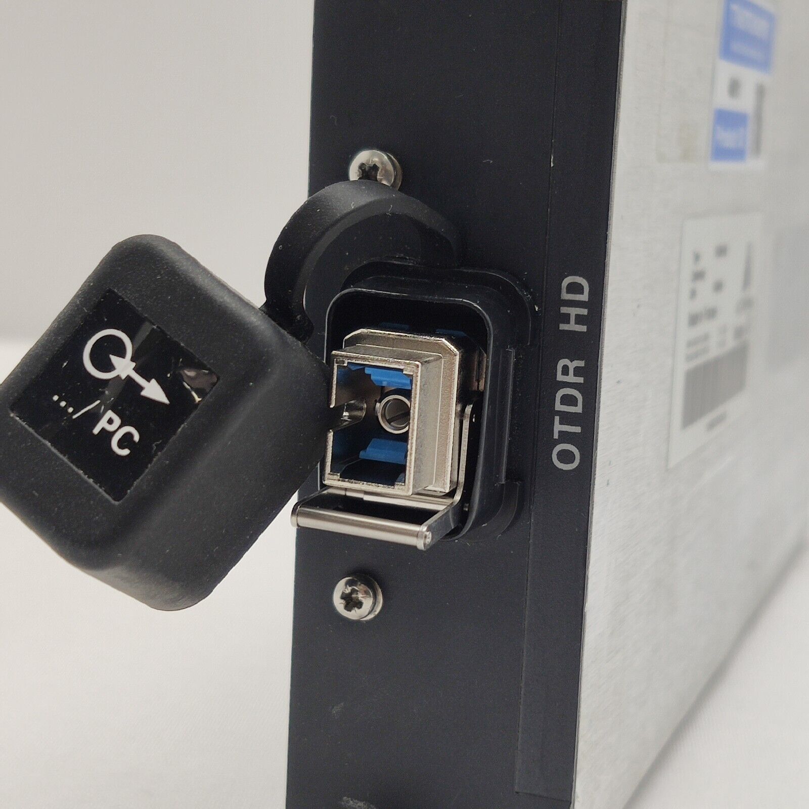 Viavi JDSU 8126 HD OTDR 1310/1550 nm SM 42/40 dB Long Range PC 380KM E8126 HD
