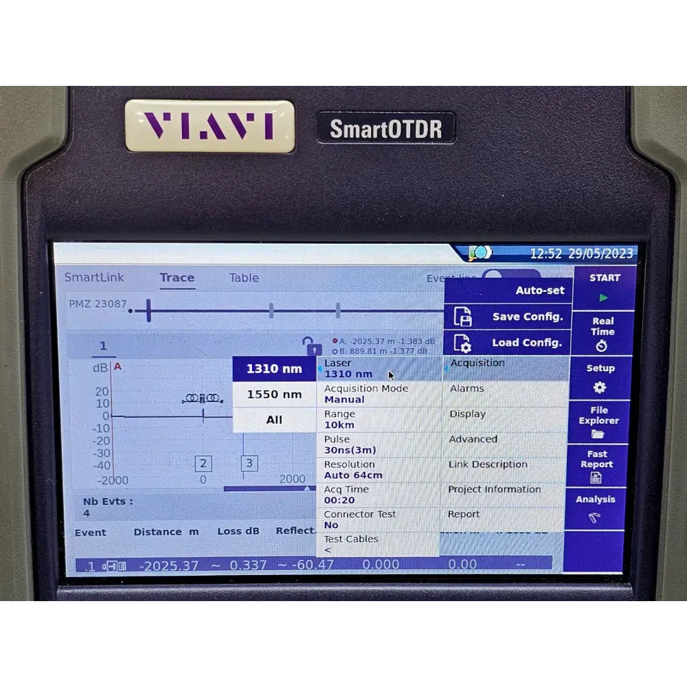 Viavi E126A SmartOTDR touchscreen close-up showing pass/fail analysis display