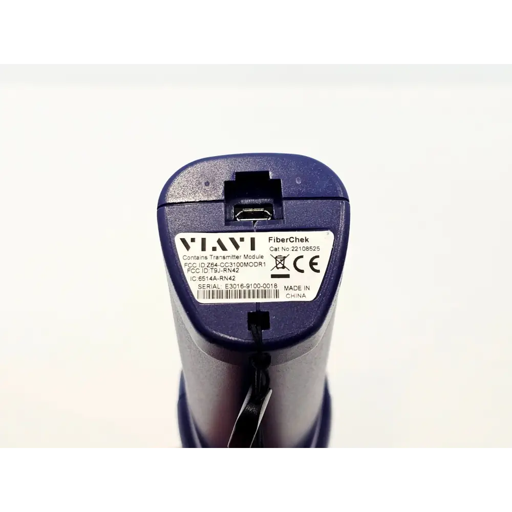VIAVI FiberChek FIT-FC-KIT3 base showing serial number E3016-9100-0018, Cat No. 22108525, Micro-USB port and CE mark