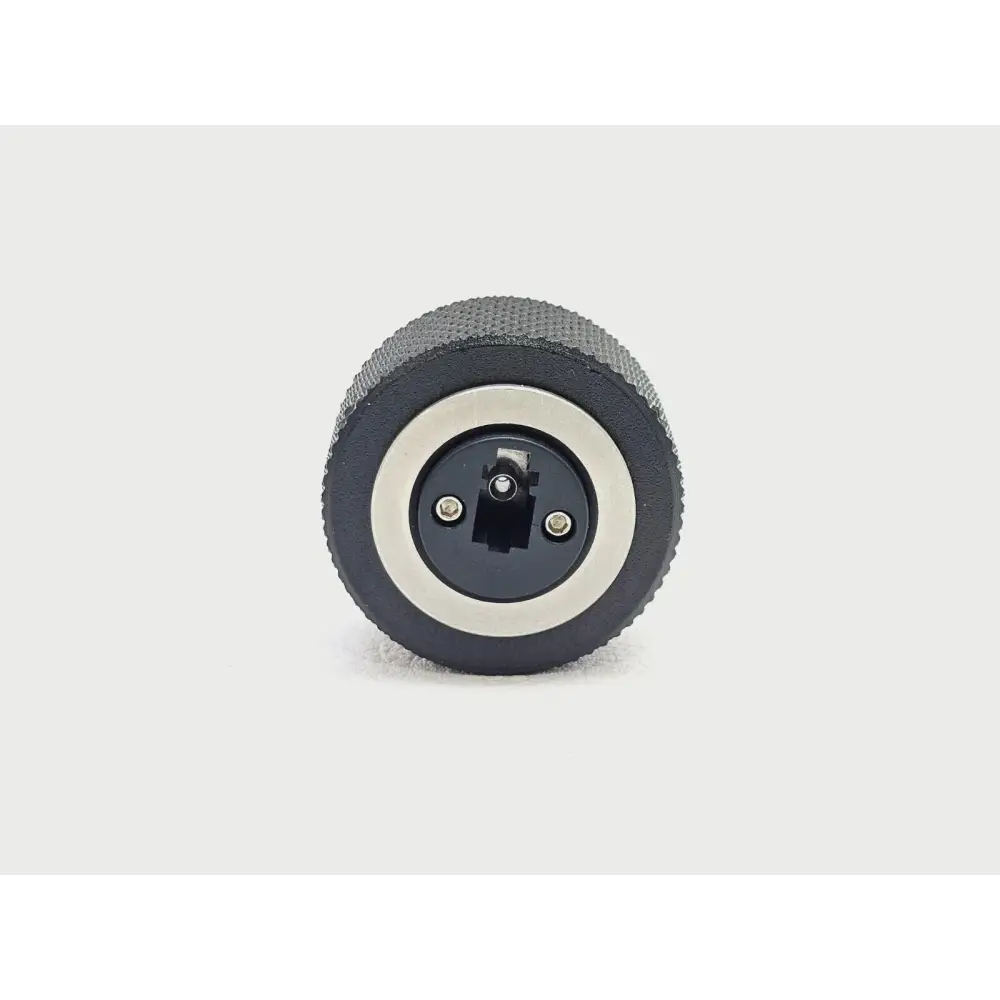 Viavi FMAE-LC adapter showing female-threaded LC/PC simplex connector detail
