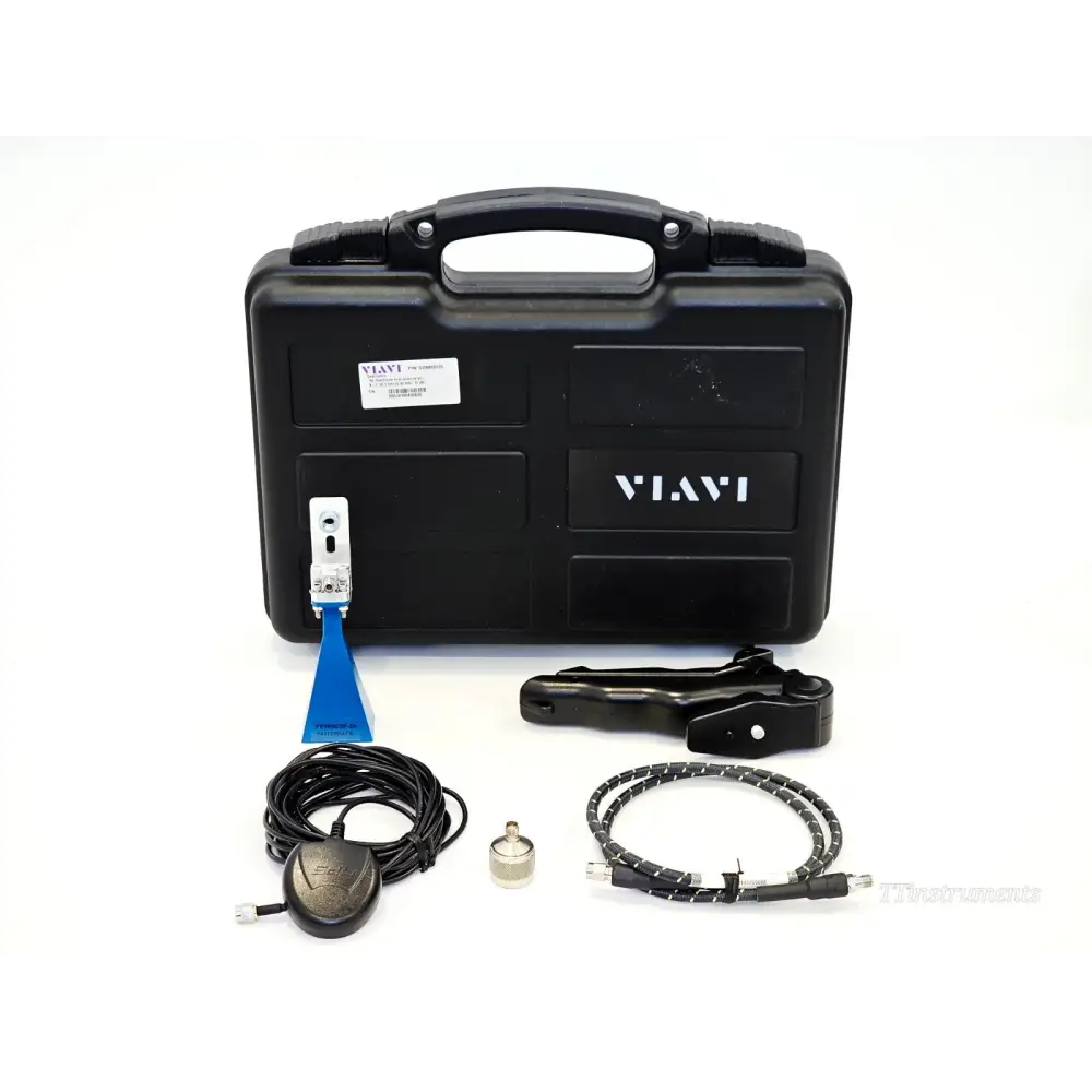 Viavi G700050370 horn antenna kit contents laid out: VIAVI hard case, PE9850/2F-20 horn, armoured 40GHz cable, GPS puck and tripod handle